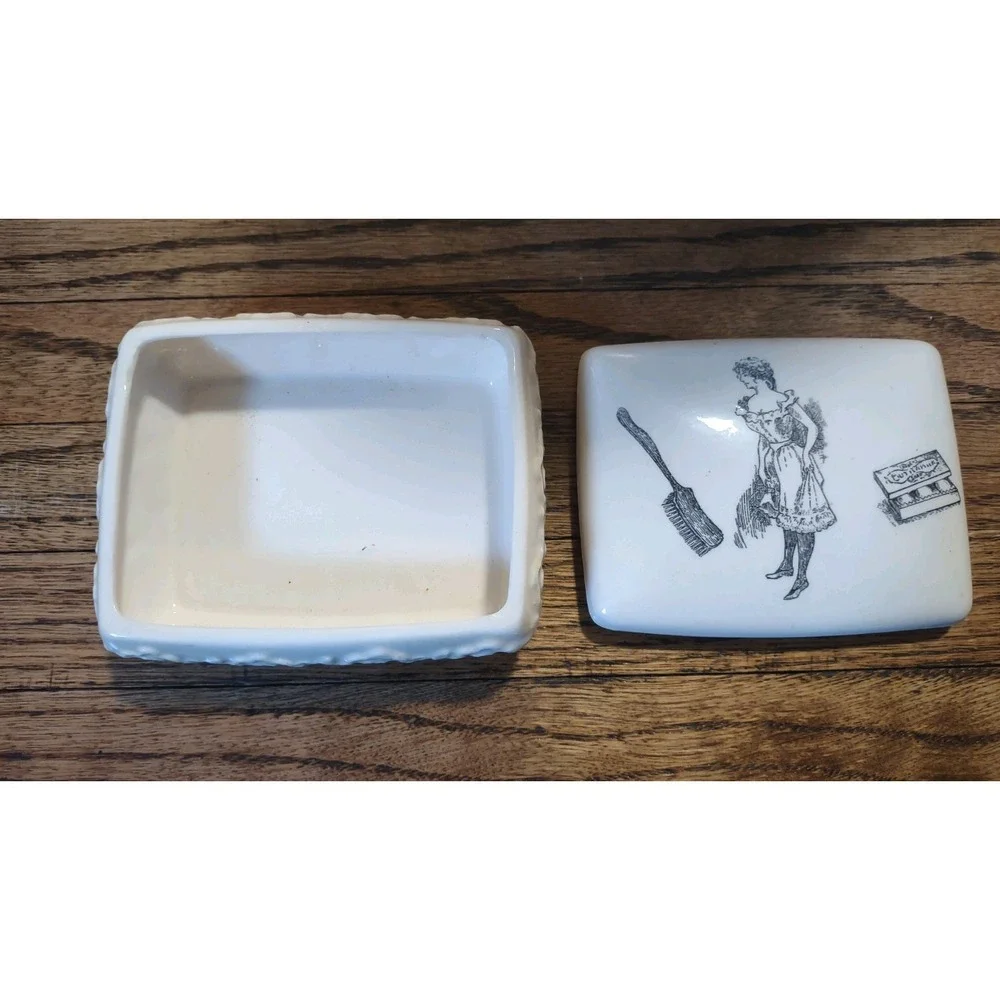 Vintage Porcelain Vanity Trinket Box – Victorian Boudoir Style – Made in Japan
